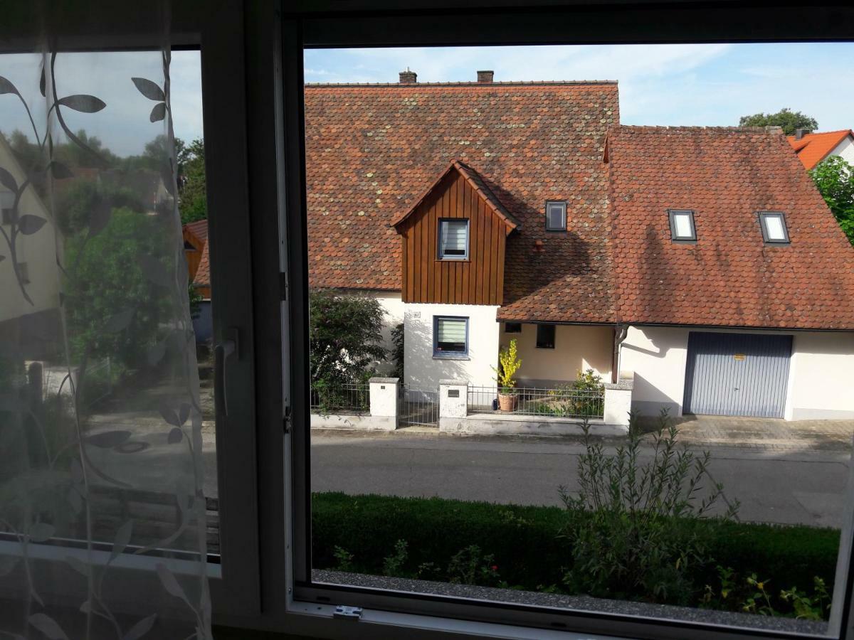 Ferienwohnung Lerchennest Georgensgmund Exterior foto